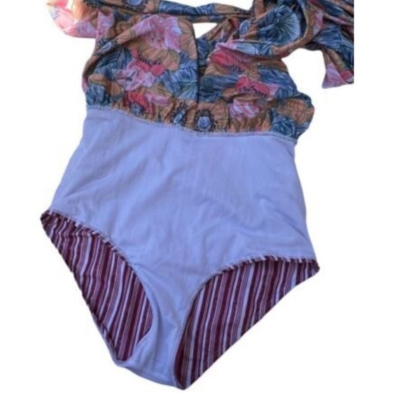 NICOLE MILLER Convertible One-piece Swimsuit In Floral Stripe‎ 
Size S - Picture 3 of 7